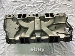 Aluminum Intake SBC Edelbrock 2701 Performer EPS Small Block Chevy Chevrolet