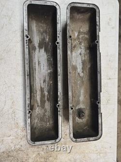 Black Finned Corvette Script Valve Covers For Small Block Chevy Original