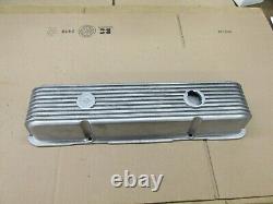 Cal-Custom Finned Small Block Chevy SBC 283 327 350 400 Valve Cover -One 40-2300