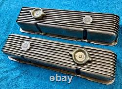 Cal Custom SBC Finned Aluminum Valve Covers 40-2300 Small Block Chevy