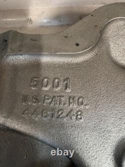 Edelbrock 5001 Small Block Chevy Torker II Single Plane intake Manifold