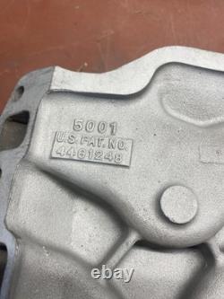 Edelbrock 5001 Torker II 2 Aluminum Intake Manifold Small Block Chevy 350 sbc