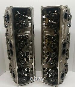 Edelbrock 61905 Performer LT1 Cylinder Heads Pair, Chevy 5.7L LT1