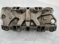 Edelbrock 7101 Performer RPM Intake Manifold Small Block Chevy