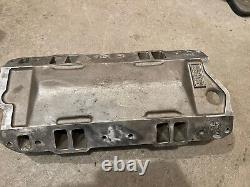 Edelbrock Victor JR Air Gap Aluminum Intake Manifold Small Block Chevy 2975
