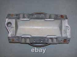 Edelbrock Victor JR Air Gap Intake Manifold Small Block Chevy 2975 BLEM withLines