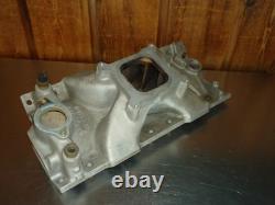 Edelbrock Victor Jr 4-Barrel Aluminum Intake Manifold 2975 Small Block Chevy SBC