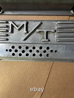 Mickey Thompson Valve Covers Small Block Chevy 327 Finned Aluminum 3276000