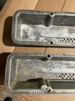 Mickey Thompson Valve Covers Small Block Chevy 327 Finned Aluminum 3276000