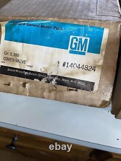 NOS GM Small Block Chevy Valve Covers