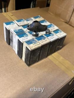 NOS OEM CHEVY SMALL BLOCK ROCKER ARMS (16) GM 3974290 with Balls Nuts & Boxes