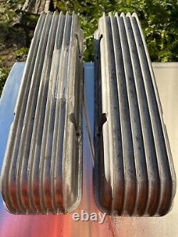 PAIR Vintage Cal Custom 40-2000 Small Block Chevy Aluminum Finned Valve Covers