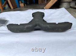 Small Block Chevy 283-350 Ram Horn Exhaust Manifold 2 1/2 COLLECTOR