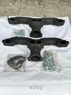 Small Block Chevy 283-350 Ram Horn Exhaust Manifold 2 1/2 COLLECTOR