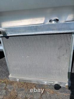 Small Block Chevy Radiator Aluminum 2 Years Old No Leaks