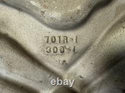 Vintage Small Block Chevy Holley 701r-1 Street Dominator Intake Manifold 826