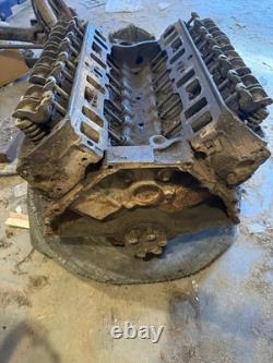 Vintage Small Block Chevy SBC 350 V8 Rebuildable Engine Block