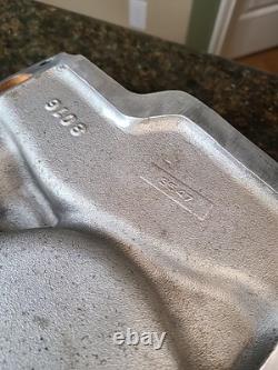 WEIAND Stealth 8016 Aluminum Intake Manifold SBC Small Block Chevy 4 Barrel Carb